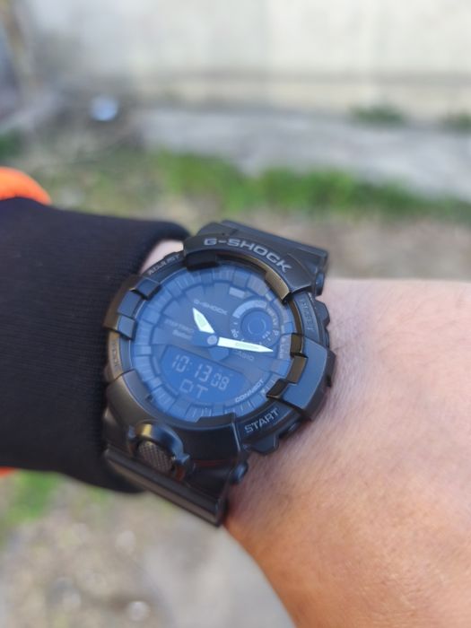 Продам годинник CASIO GBA 800