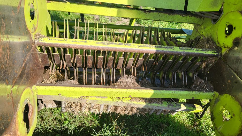 Cześci do Claas rollant 340 ,,350 ,354.,355.  240.  250. 255