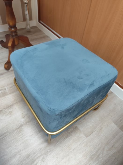 Mesa centro e bancos