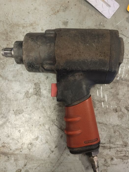 Klucz pneumatyczny, udarowy Yato YT-0953, 1356Nm