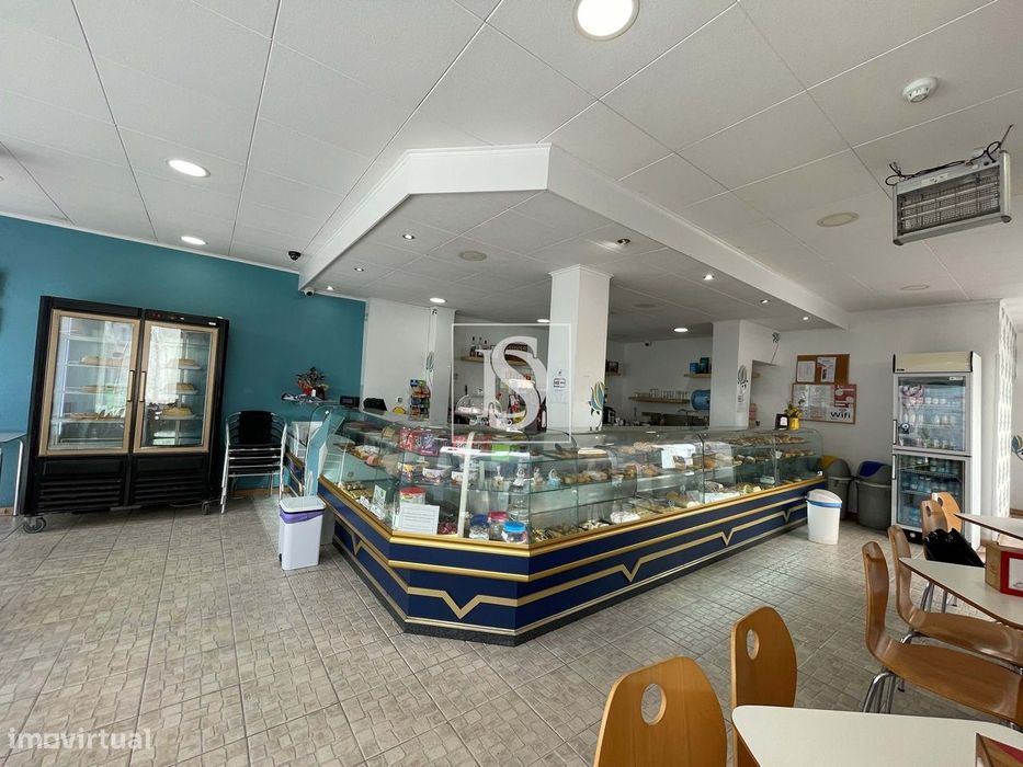 Trespasse de Oportunidade Única – Pastelaria no coração de Peniche!