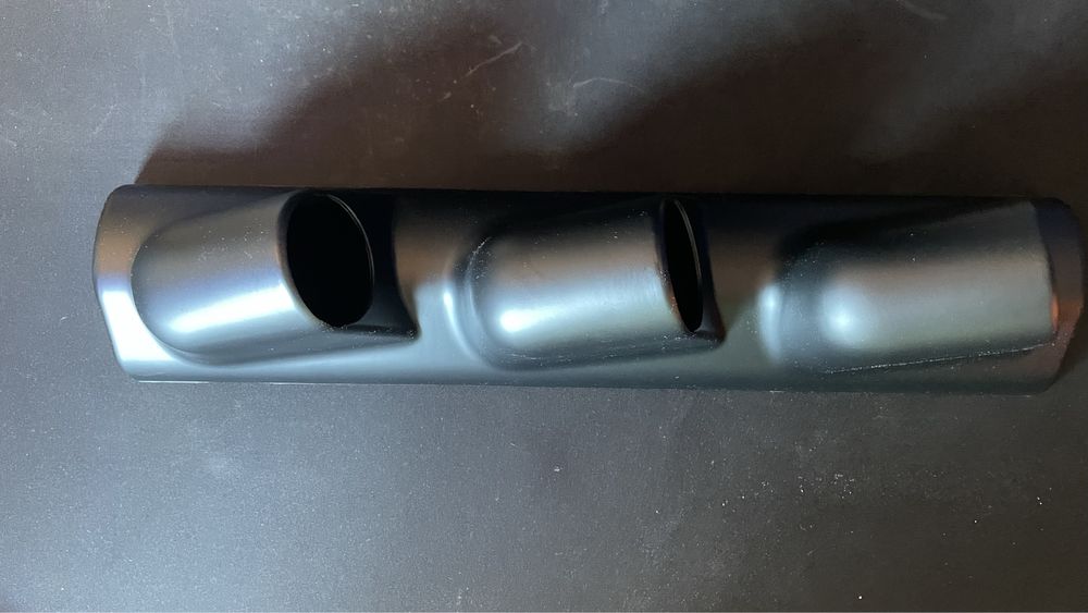 Suporte de informacoes do carro lado esquerdo preto