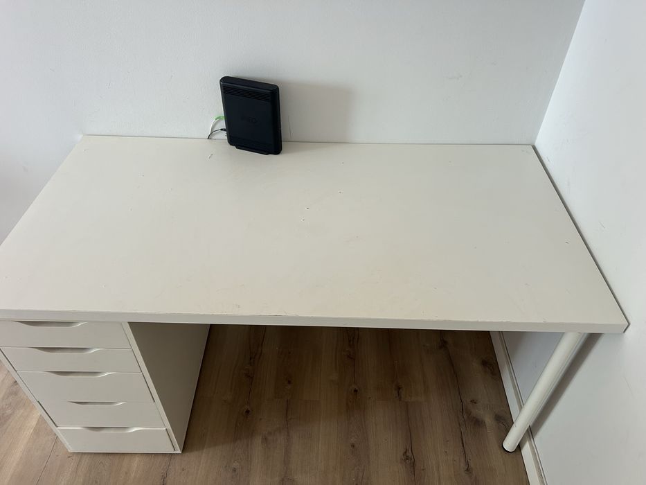 Secretaria grande com Malm