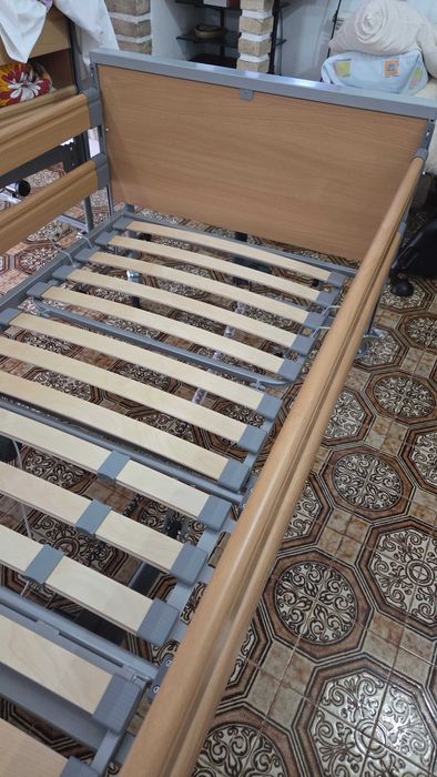 Cama eletrica com elevador