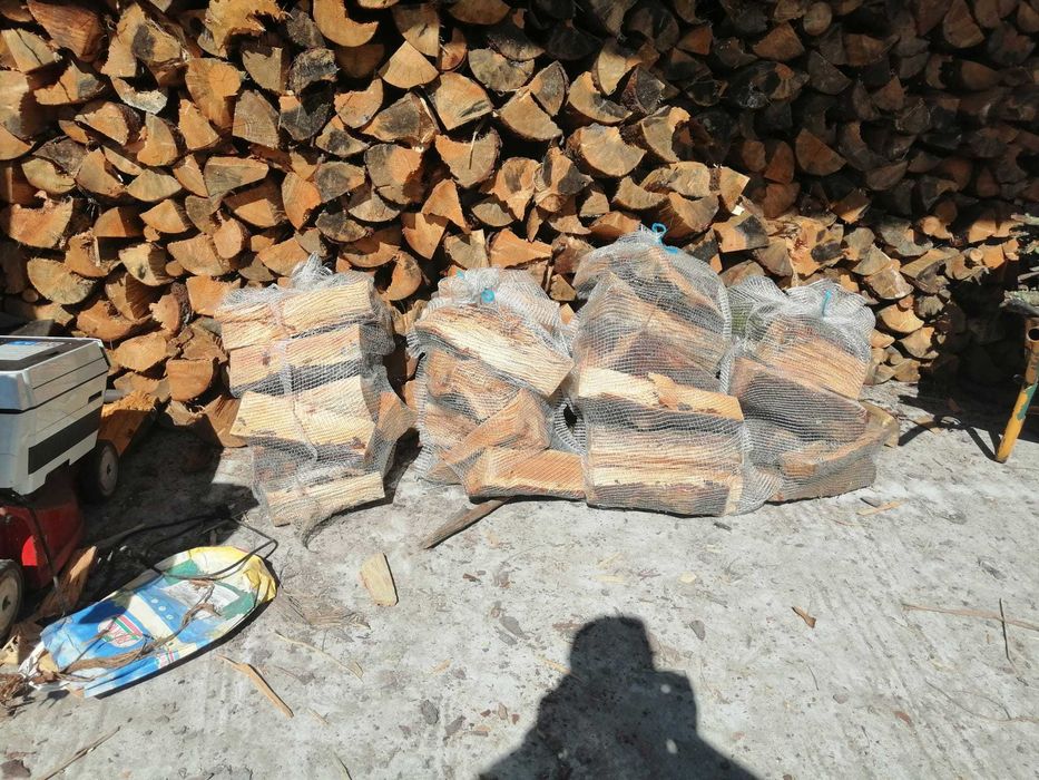 Sacos de lenha de 20kg