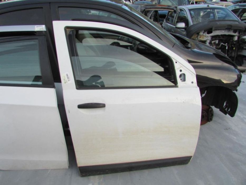 Porta Tras Direita Dacia Dokker do ano 2012