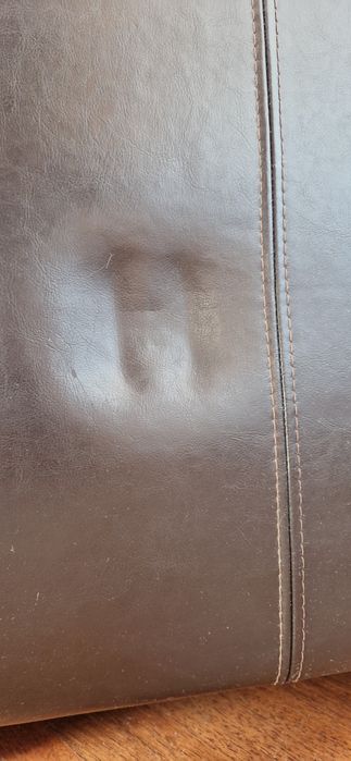Sofa  2  osobowa