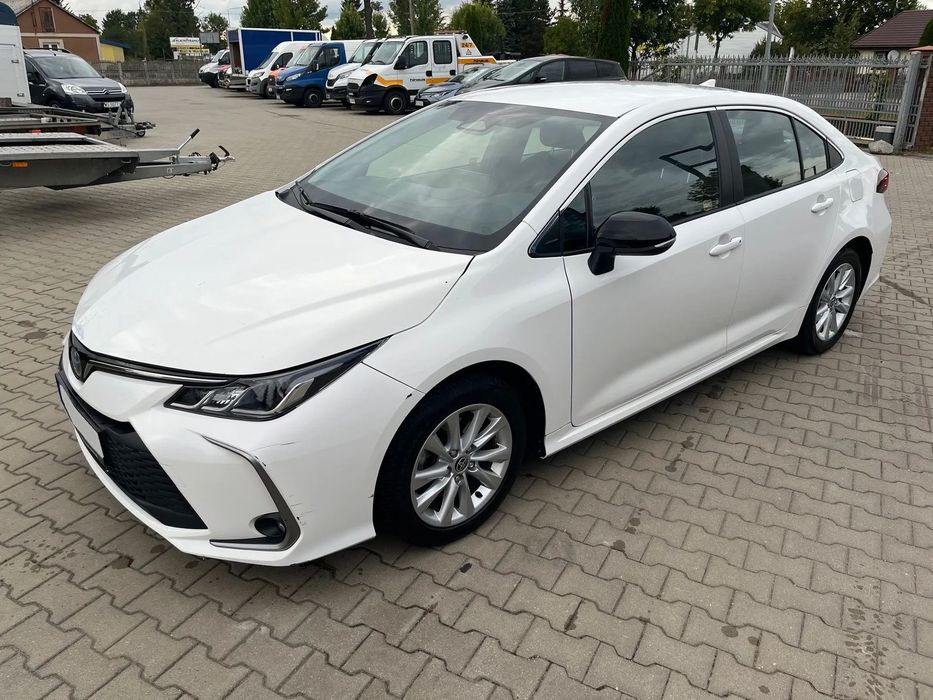 Toyota Corolla 1.8 Hybrid 2025 Salon Polska 52 tys km. Instalacja LPG