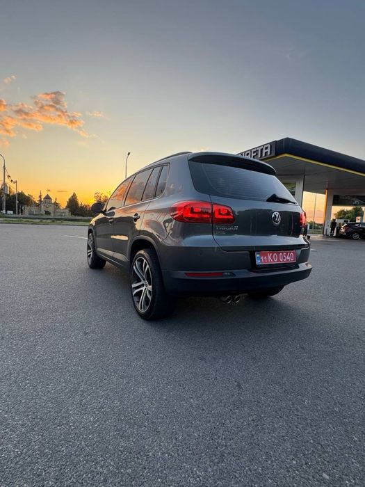 Volkswagen Tiguan 2.0 TSI