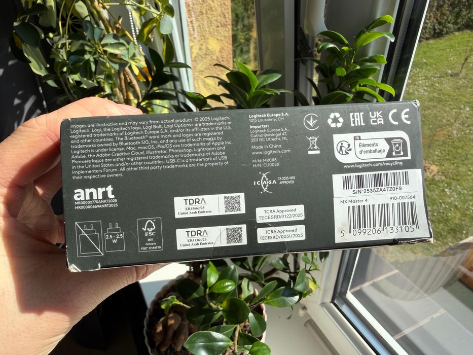 Myszka bezprzewodowa Logitech MX Master 4 sensor optyczny czarna