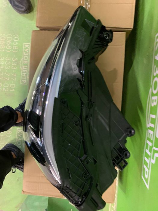 Решітка радіатора Audi Q3 83a 2019 - 2025 в НАЯВНОСТІ решетка бампера