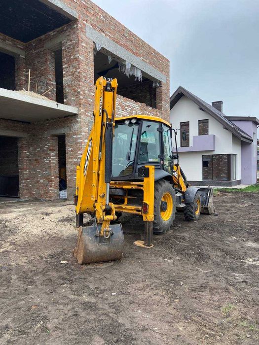 Екскаватор навантажувач JCB 3CX