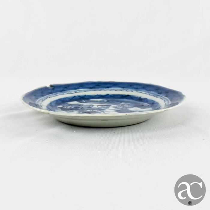 Prato porcelana da China, Cantão, período Qianlong, séc. XVIII