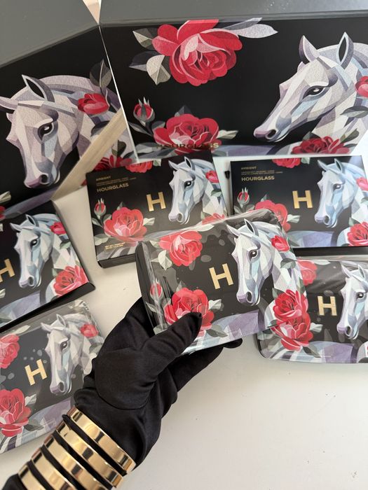 Палетка Hourglass Ambient Lighting Edit Unlocked Horse Кінь Олень