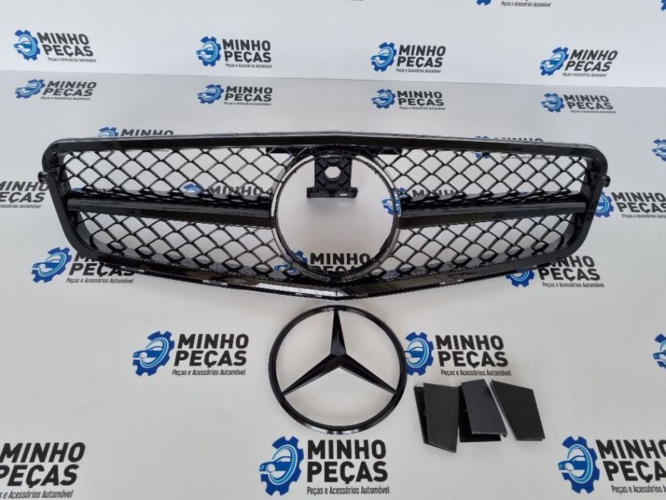 Grelha Frontal Mercedes C W204 (C63) Gloss Black