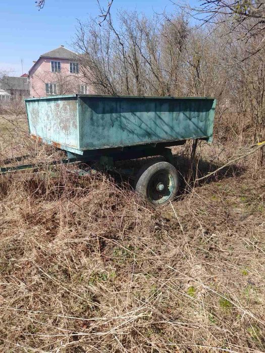 Продам тракторний причіп (перероблений з 2ПТС-4 на одноосний)