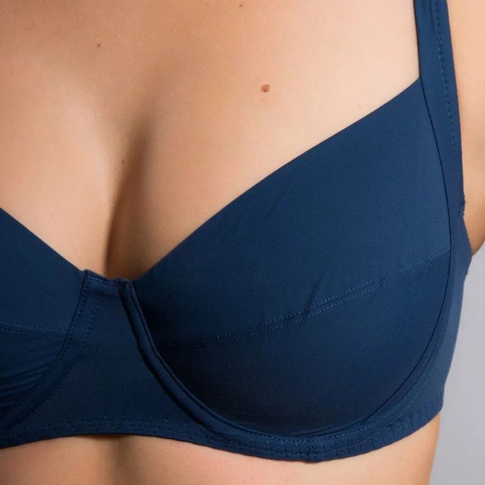 Acousma, бюст, бюстгальтер, жіноча нижня білизна, бренд Acousma, бюст