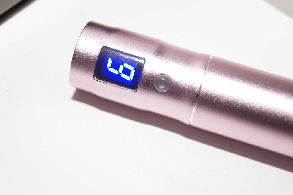 Bezprzewodowy Derma Pen urządzenie do Mezoterapii + 9 Kartridży