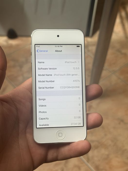iPod Touch 6gen | 32GB | Silver | WiFi BT Jack 3.5mm