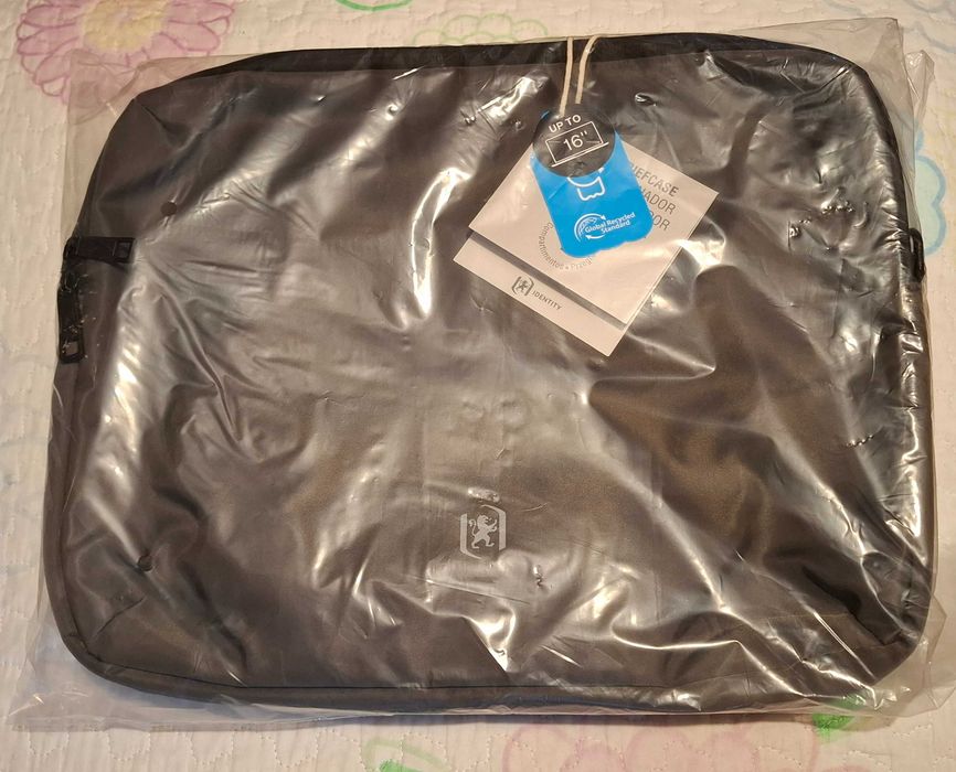 Conjunto Oxford: Bolsa Portátil + Garrafa Térmica