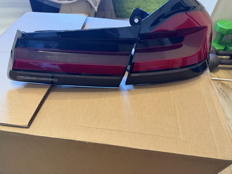 Фанарі BMW G30 рест