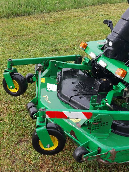 Kosiarka John Deere 1445 Series II 4WD