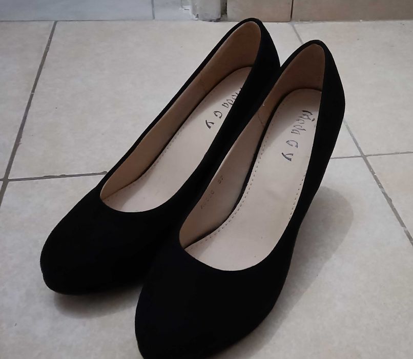 Sapatos de salto n°37 - usados 1 vez