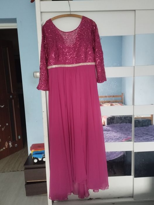 Sprzedam sukienkę wizytowa