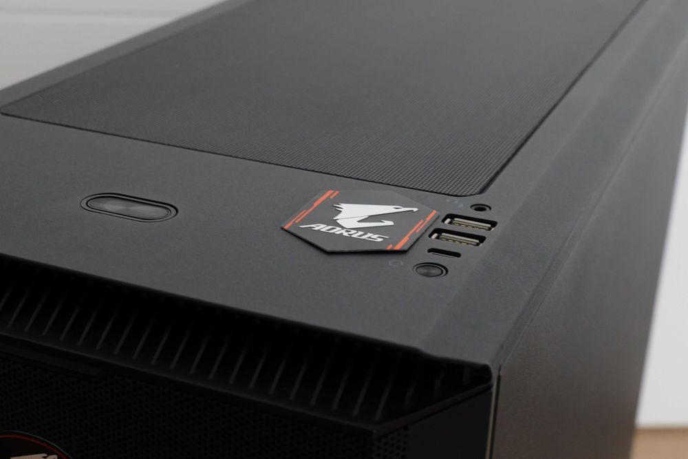 PC: RTX 3080, i7 10700K, 32GB RAM 3733MHz DDR4 - stan igła