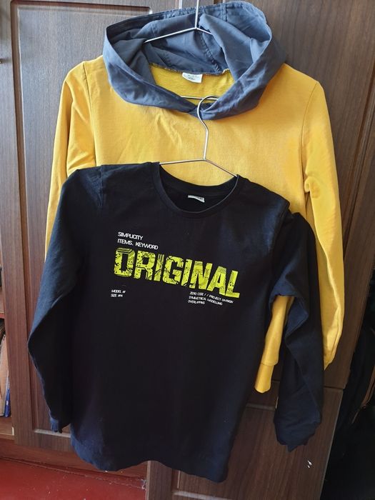 Продам 2 кофти для хлопкика 11-12 років