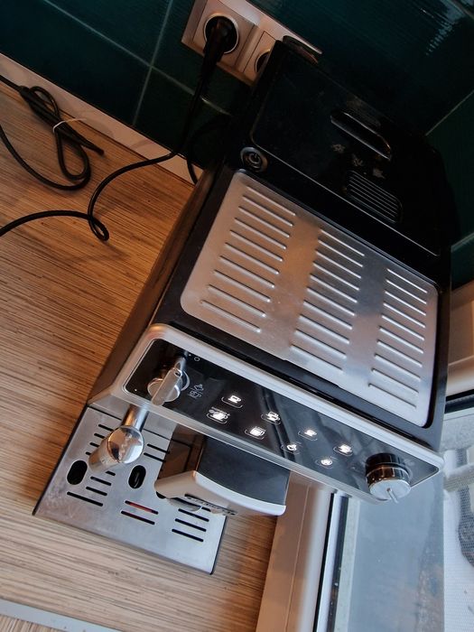 Ekspres DeLonghi AUTENTICA