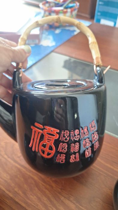 Conjunto de Chá Oriental / Chinês (Como Novo) – Bule + 4 Chávenas