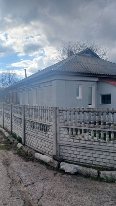 Продам частину будинку від Кременчука 3 км