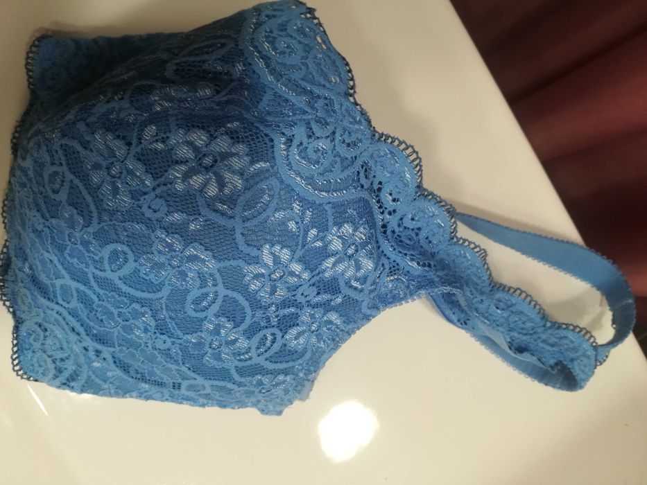 biustonosz Triumph Amourette 85g niebieski