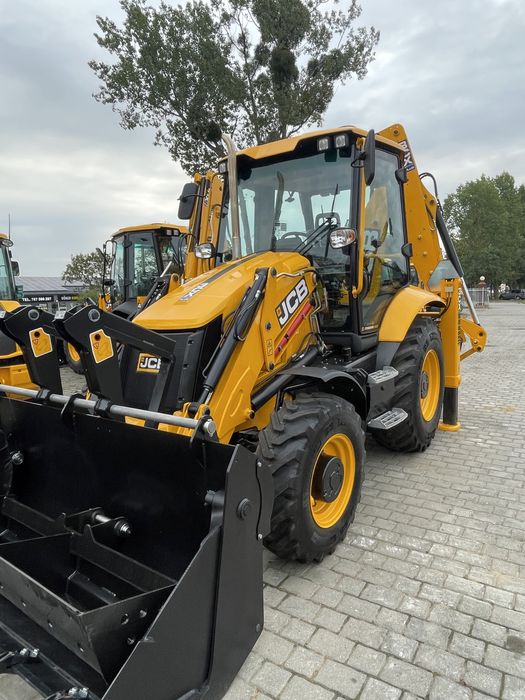 Prace ziemne  Transport 1t -28tUslugi koparko-ladowarką , minikoparką