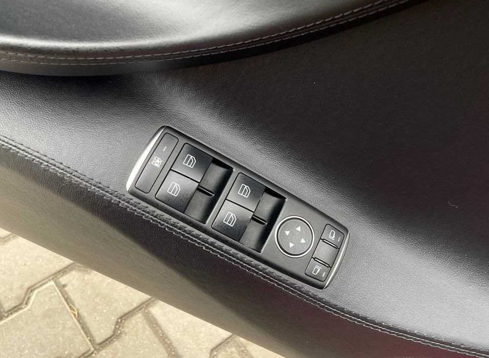 Продам Tesla S 2014. Можна в розстрочку, під викуп