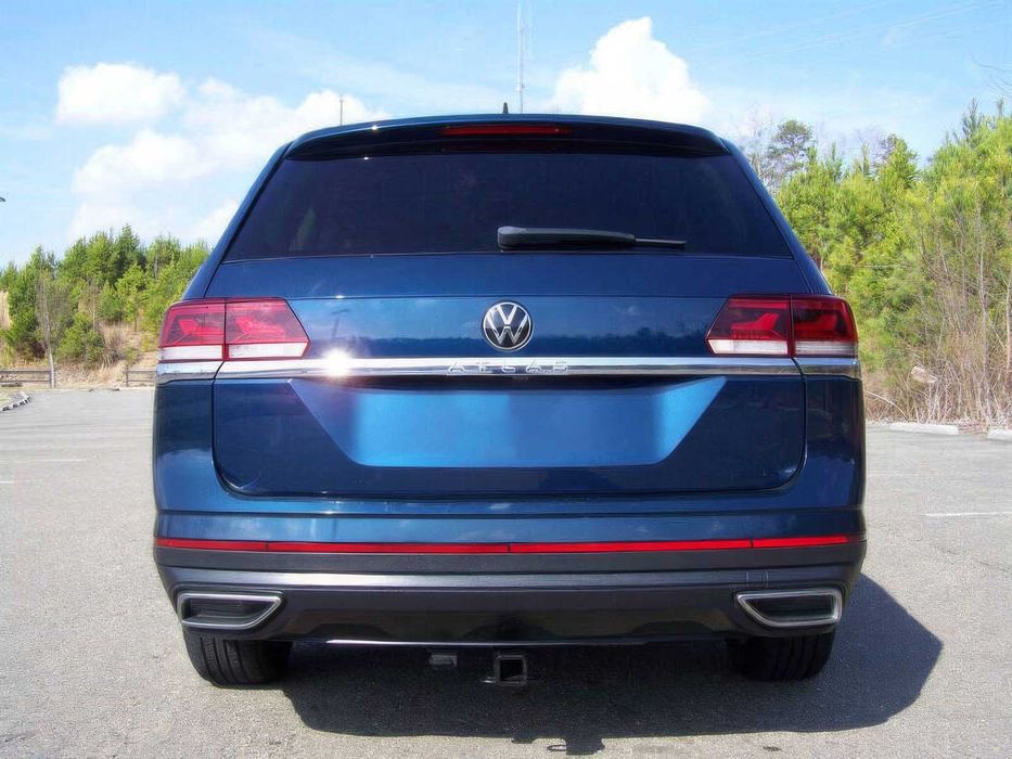 Volkswagen Atlas      2021