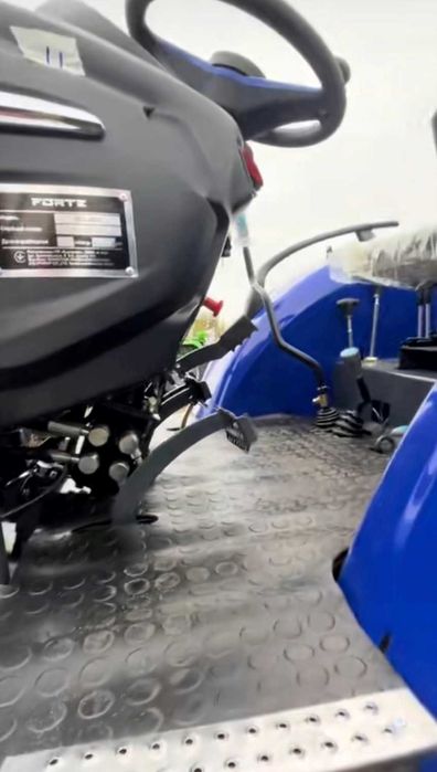 Трактор Forte RD-404 40 к.с реверс примусова гідр. мінітрактор Форте