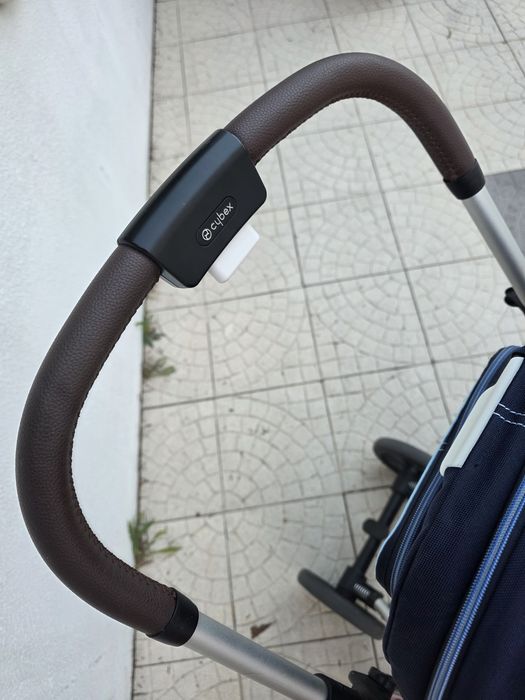 Cybex Balios M Gold – Carrinho de bebé – Assento reversível
⁸
