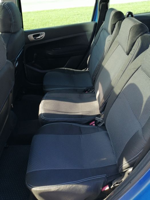 Пежо 307 SW в отличном состоянии. .