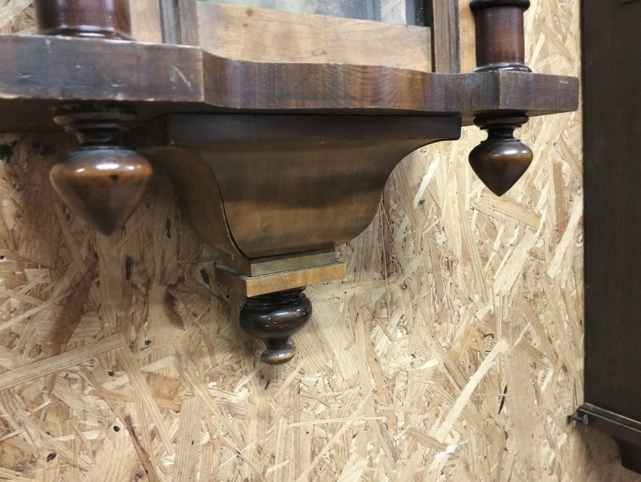 Stary zegar ścienny A6 do regulacji