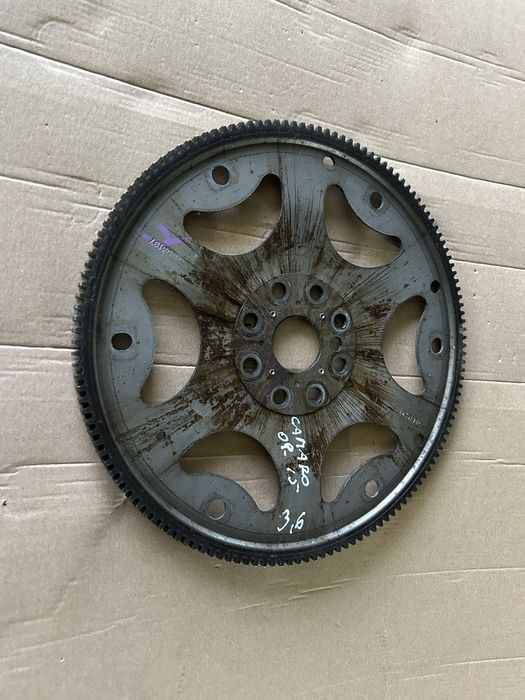 Chevrolet camaro 3.6 kolo zamachowe wieniec