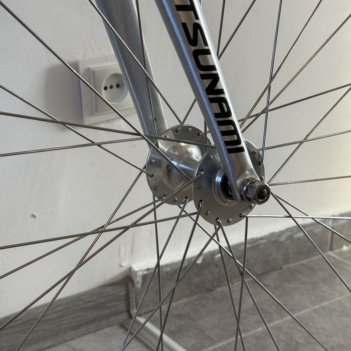 Велосипед фикс fixed gear tsunami snm 100