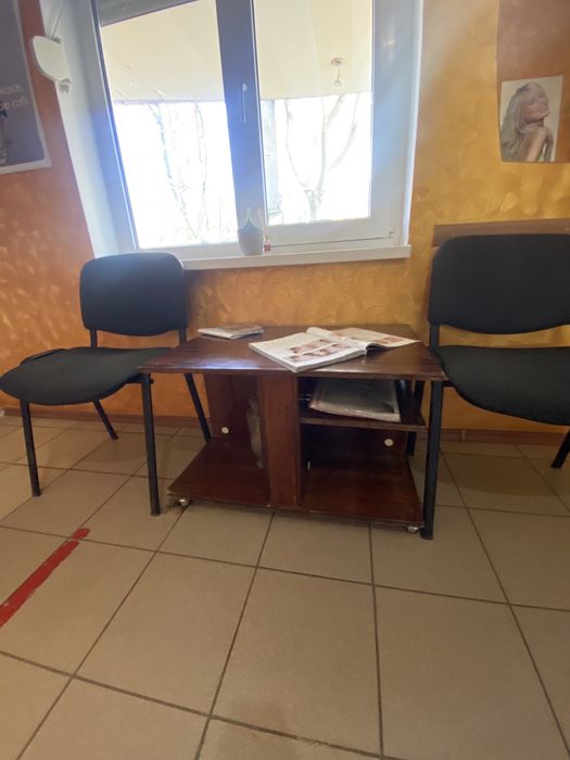 Офісні меблі