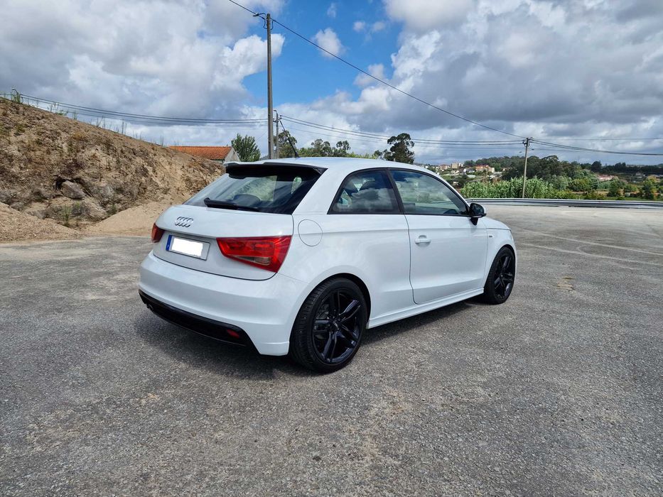 Audi A1 tdi S LINE