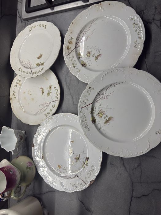 Фарфор кузнецов ,молочник ,сервиз