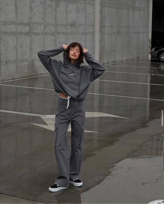 Брюки джинсы  карго. Розмір М.