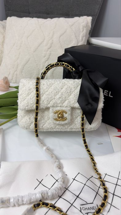 Сумка Chanel біла