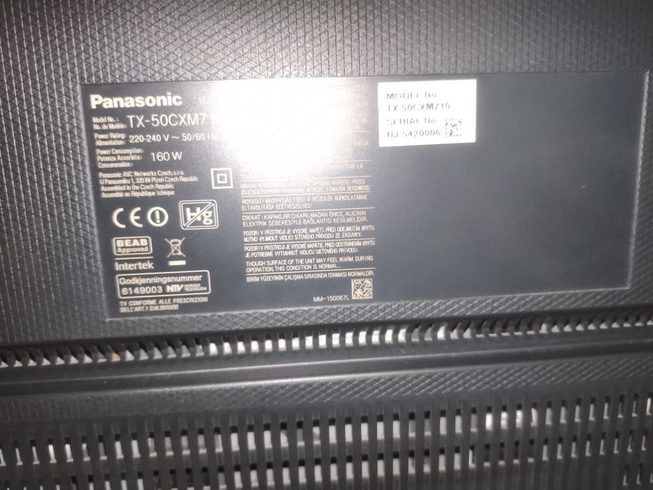 Smart tv telewizor 50 cali  Panasonic + stopka+ uchwyt+ pilot