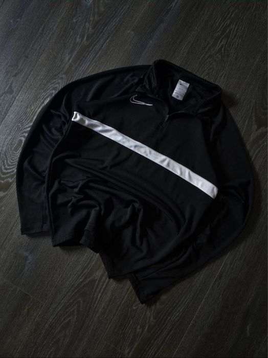 Світшот Nike М стильна